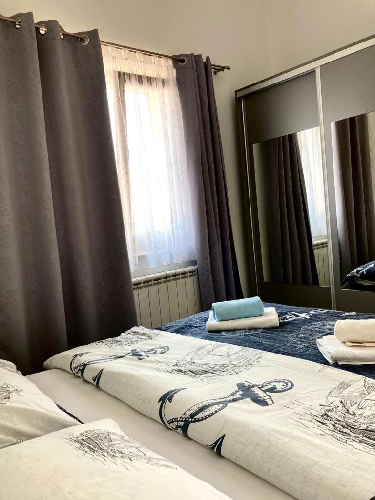 Apartment Andjela Starigrad Paklenica Quarto foto